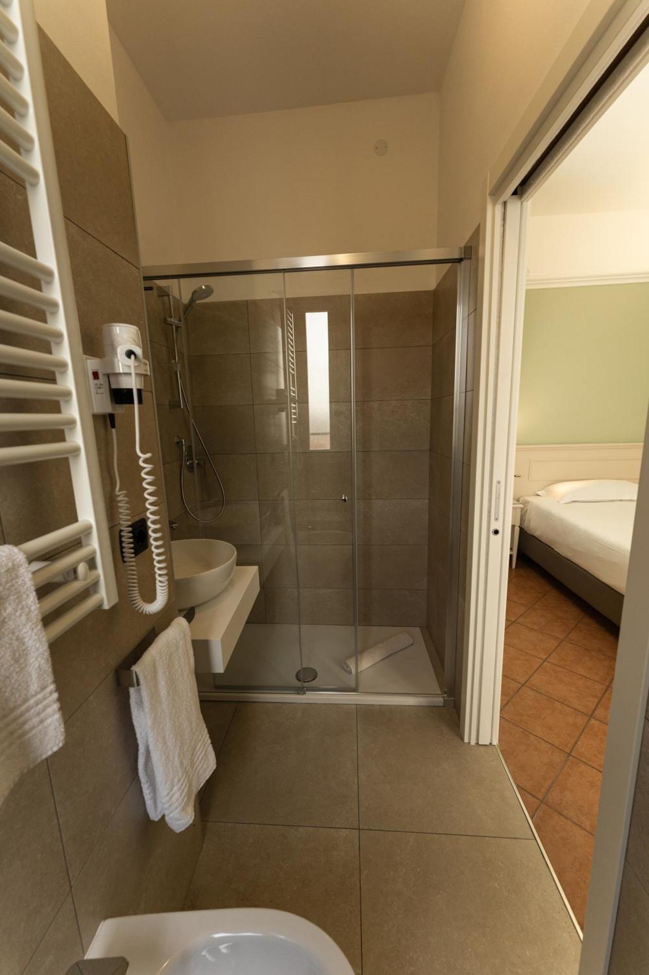 Hotel Aquila Castelfranco Emilia Exterior photo